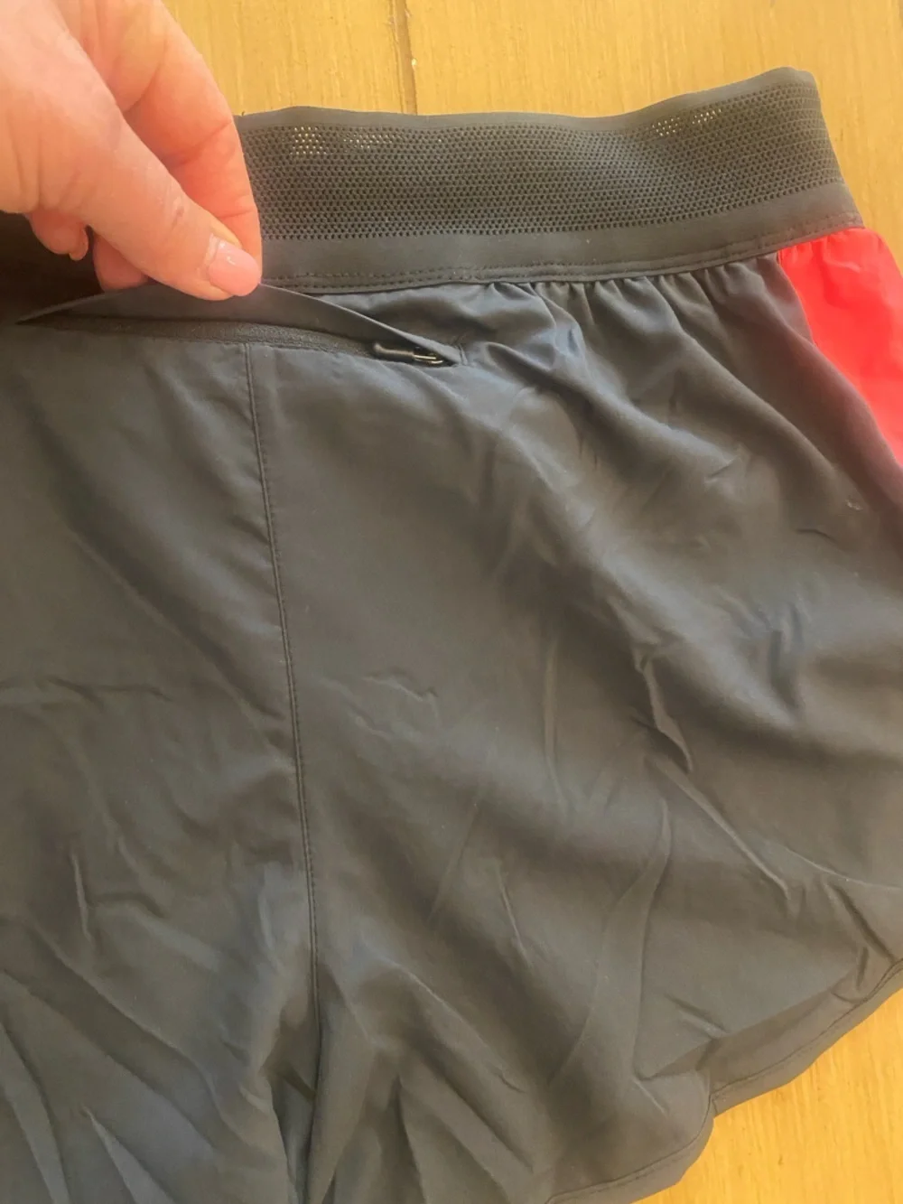 Nike Women's Running Athletic Shorts Black Pink Swoosh Red Side New Size S